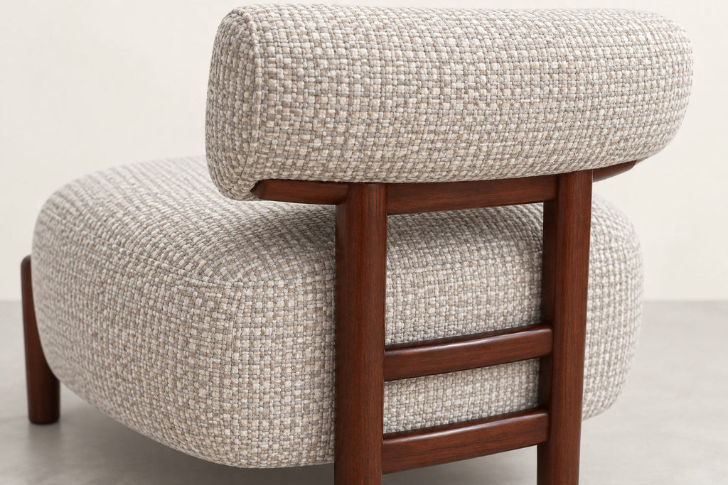 Living-Room_Ladder-back-lounge-chair_Original-02
